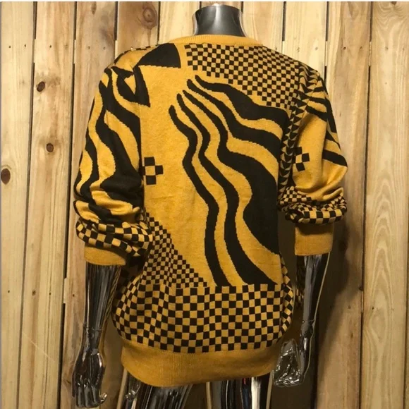 Vintage Mustard and Black Checkered Wavy Pattern Sweater - Picture 3 of 3
